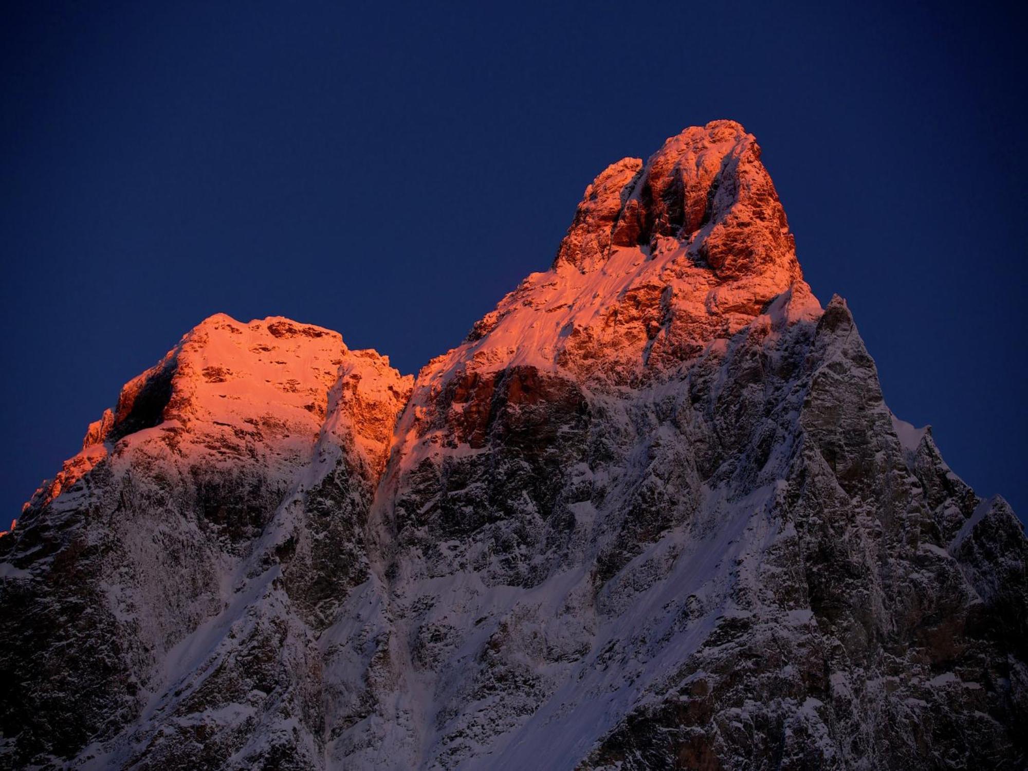 Contemporary Apartment In Breuil Cervinia Near Ski Area Bagian luar foto